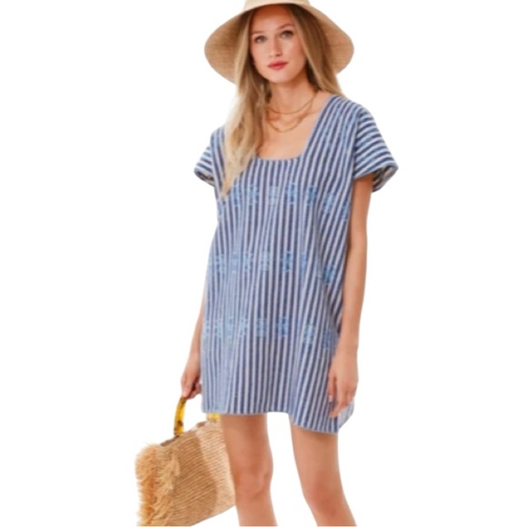 Tuckernuck Sullivan Cotton Striped Embroidered Caftan Vacation Swim Cover Up Sma - Picture 2 of 16